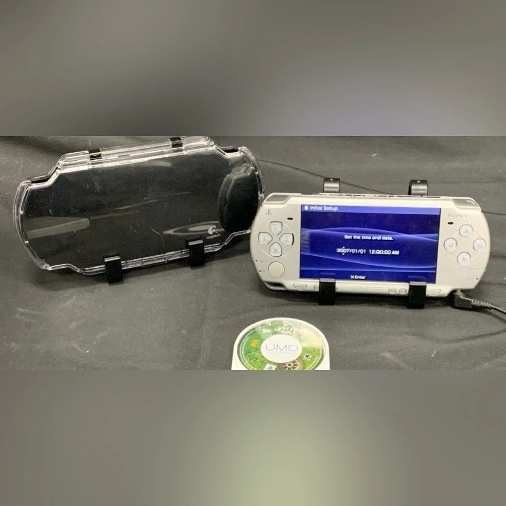 Sony Silver PSP